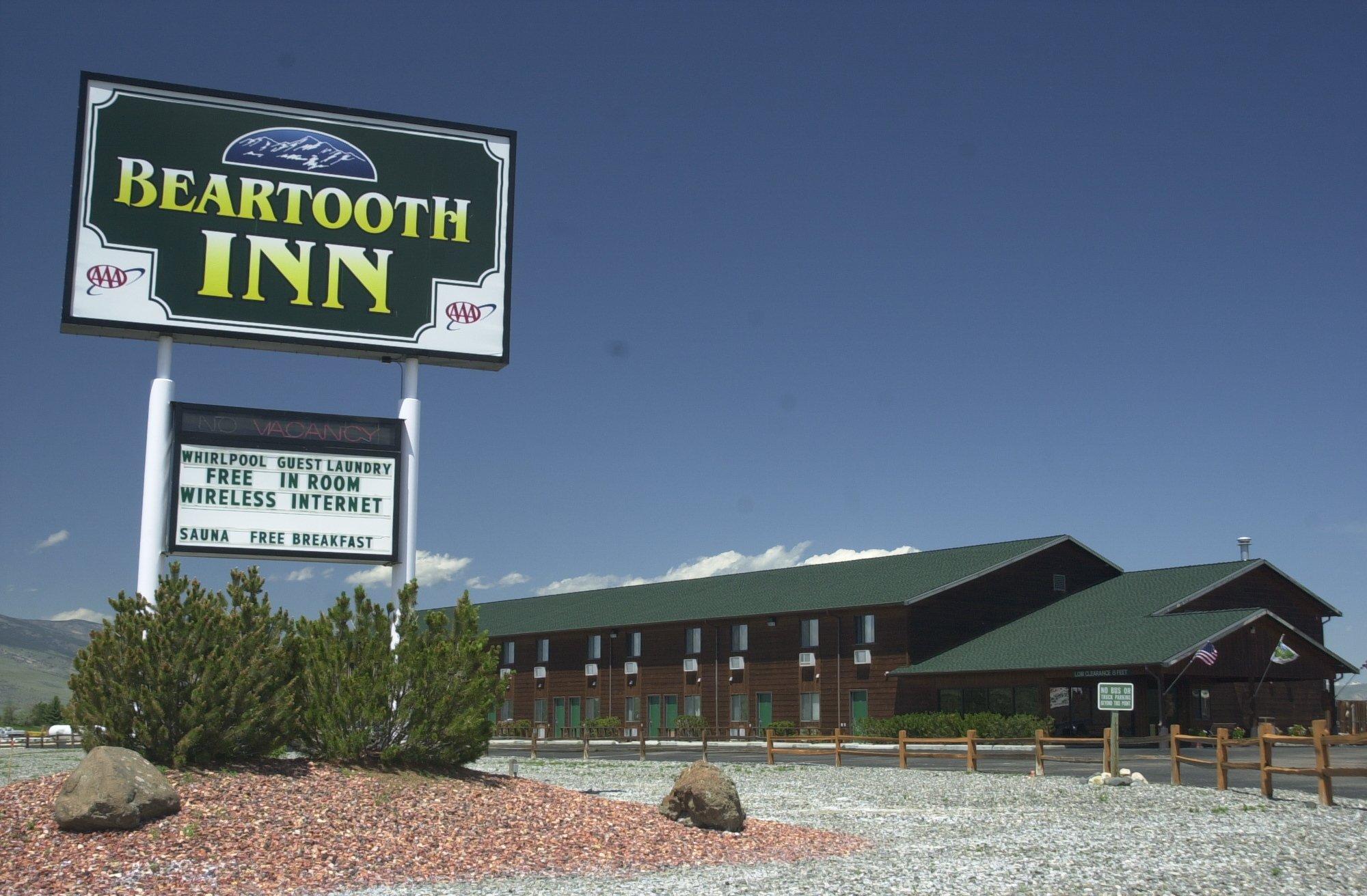 Beartooth Inn Cody Exterior photo